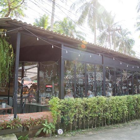 Sleepyowl Hostel Ban Bang Bao  Luaran gambar