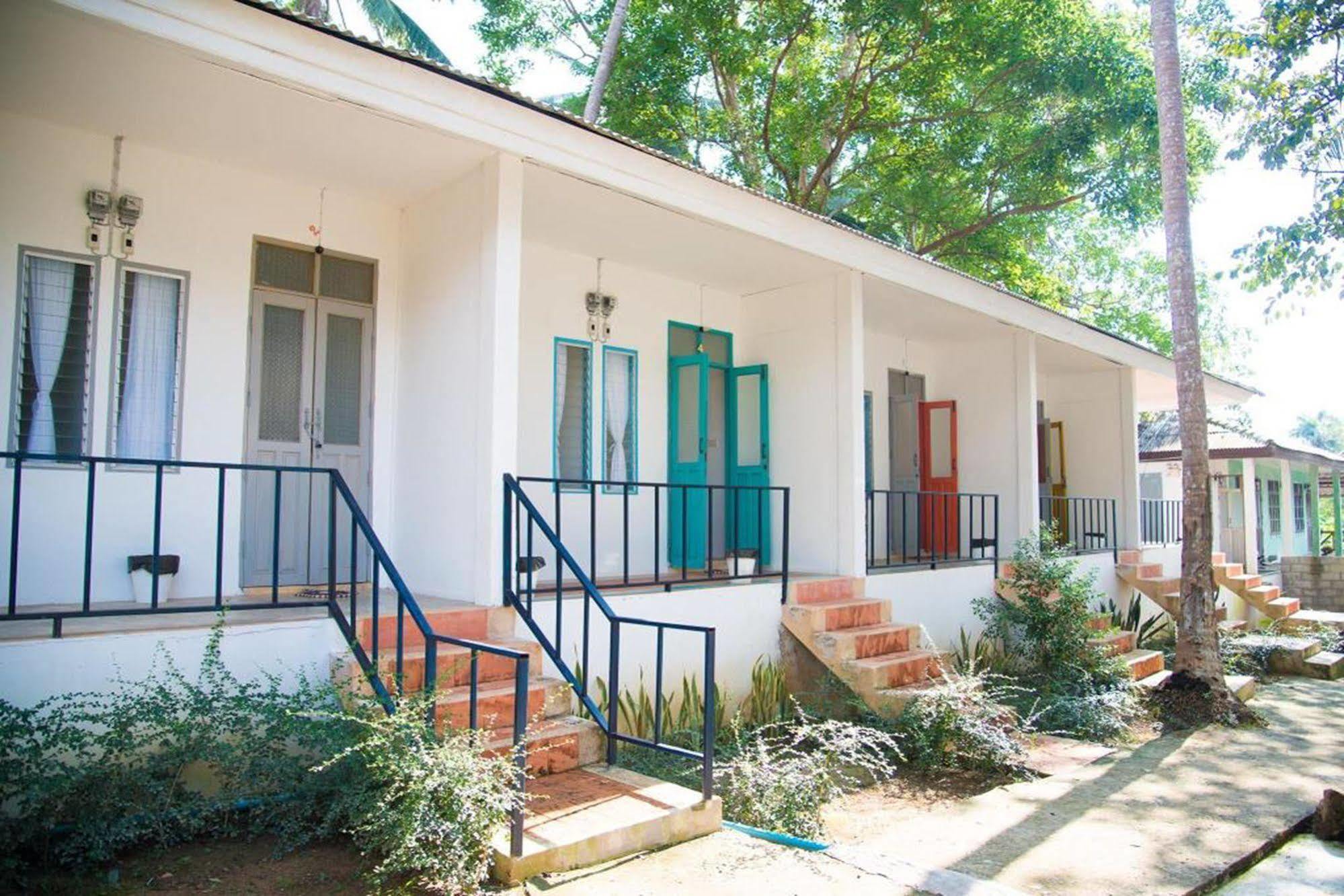 Sleepyowl Hostel Ban Bang Bao  Luaran gambar