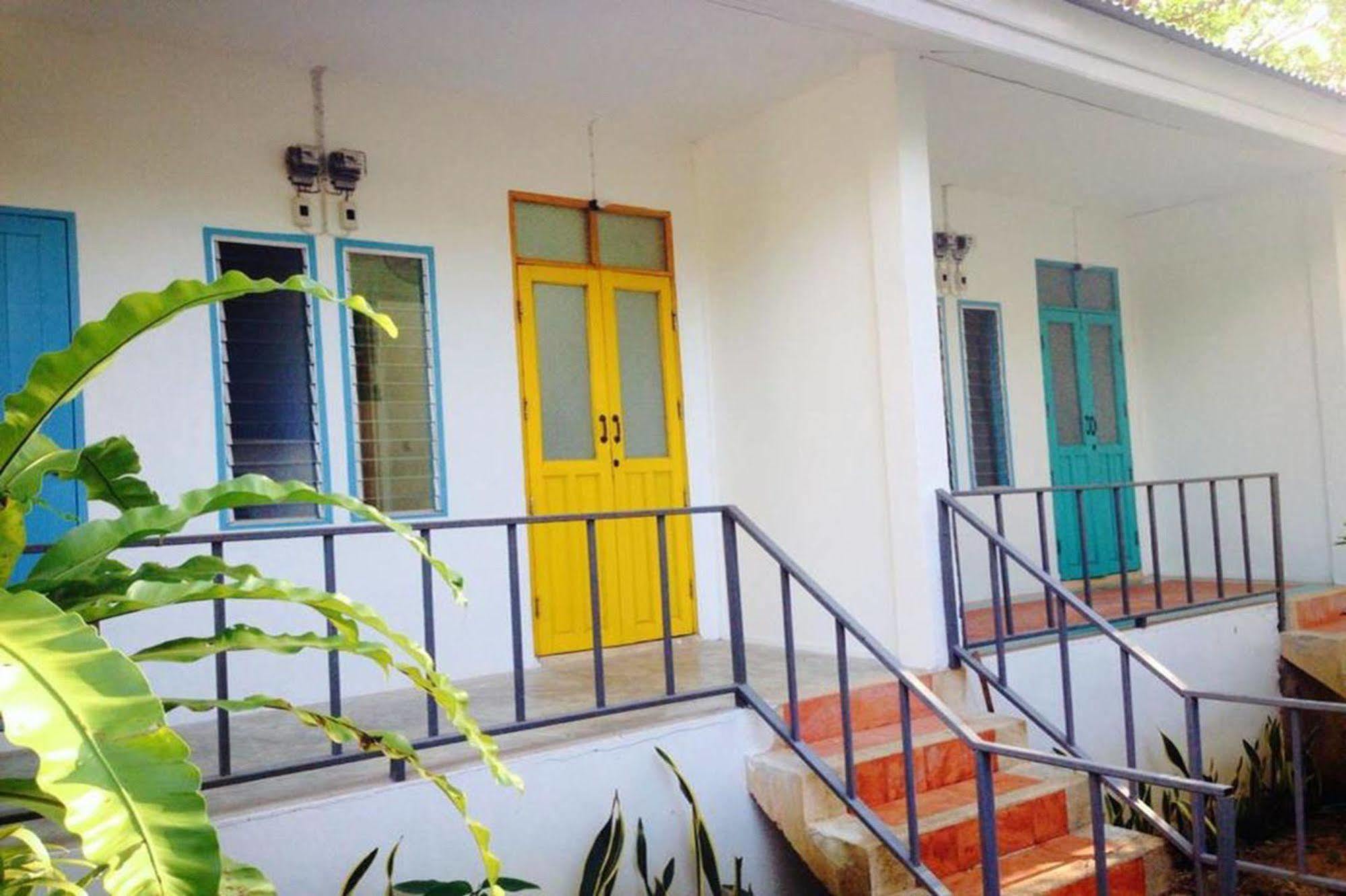 Sleepyowl Hostel Ban Bang Bao  Luaran gambar